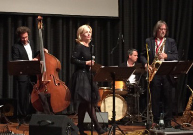 Dez. 2014, 6. Int. Wissenschaftsforum der AFNB im Maritim Hotel Bonn mit Christian Cluxen (p), Nico Brandenburg (b), Hans Dekker (dr) und Heiner Wiberny (sax)